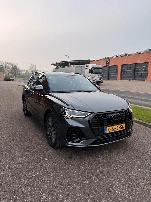 Occasion 2021 Audi Q3 S-Line SUV | € 28.749 (Goede deal) - Afbeelding 1/4