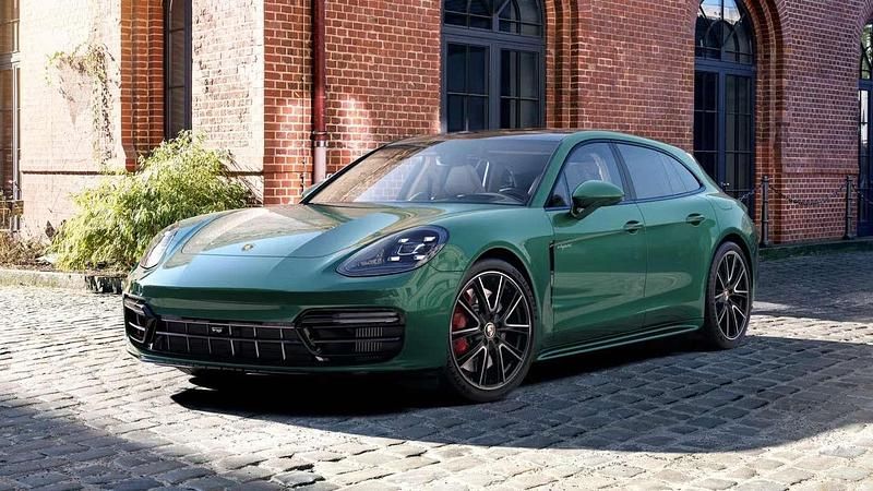 Groen Gebruikt 2022 Porsche Panamera 4S Sport Turismo Sedan | € 109.900 - Afbeelding 1/4