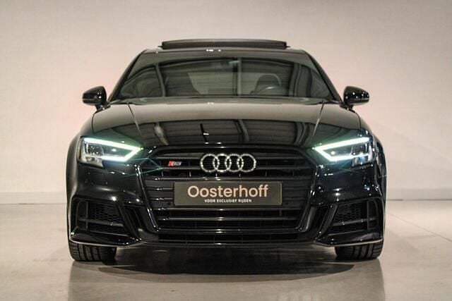 Occasion Audi S3 Basis 301 PK (221 kW) 2019 Zwart Sedan
