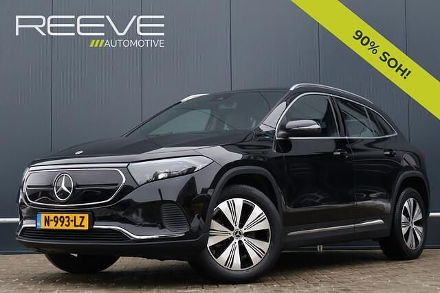 Zwart Gebruikt 2021 Mercedes EQA250 Business SUV | € 19.850 (Iets duurder) - Afbeelding 1/4