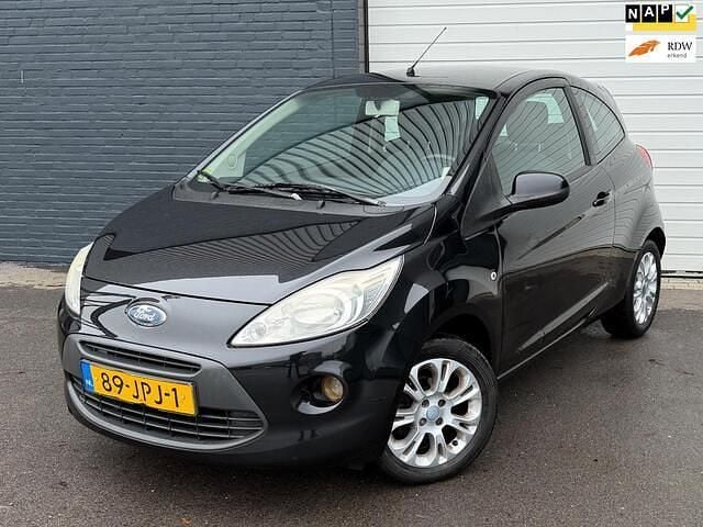 Zwart Gebruikt 2009 Ford Ka Titanium Hatchback | € 2.850 (Eerlijke prijs) - Afbeelding 1/4
