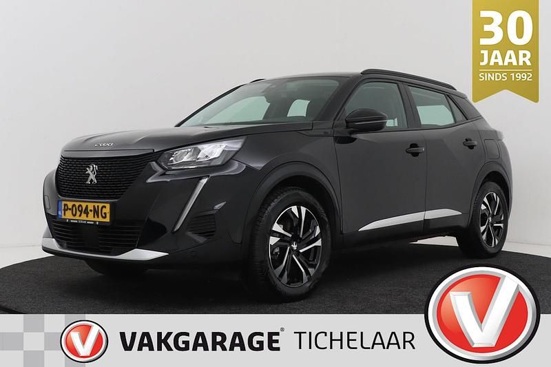 Zwart Occasion 2022 Peugeot e-2008 Allure SUV | € 13.899 (Super prijs) - Afbeelding 1/3