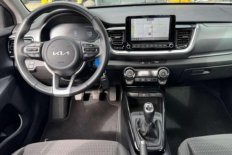 Occasion Kia Stonic 101 PK (74 kW) 2024 Zwart SUV