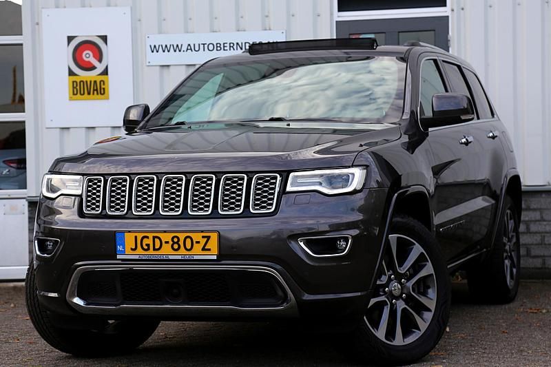 Grijs Gebruikt 2018 Jeep Grand Cherokee Overland SUV | € 44.900 - Afbeelding 1/4