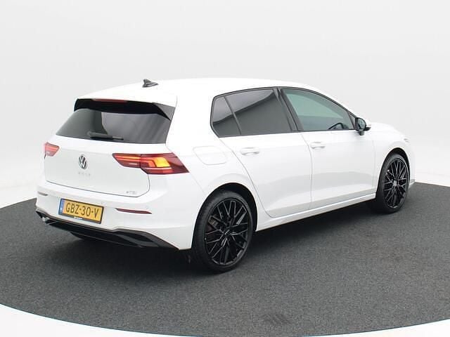 Occasion VW Golf VIII Edition 116 PK (85 kW) 2024 Wit Hatchback