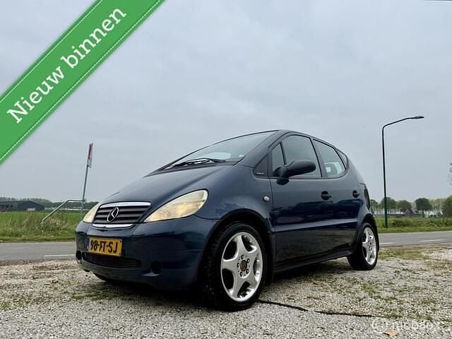 Blauw Gebruikt 2000 Mercedes A140 MPV | € 1.499 (Iets duurder) - Afbeelding 1/4