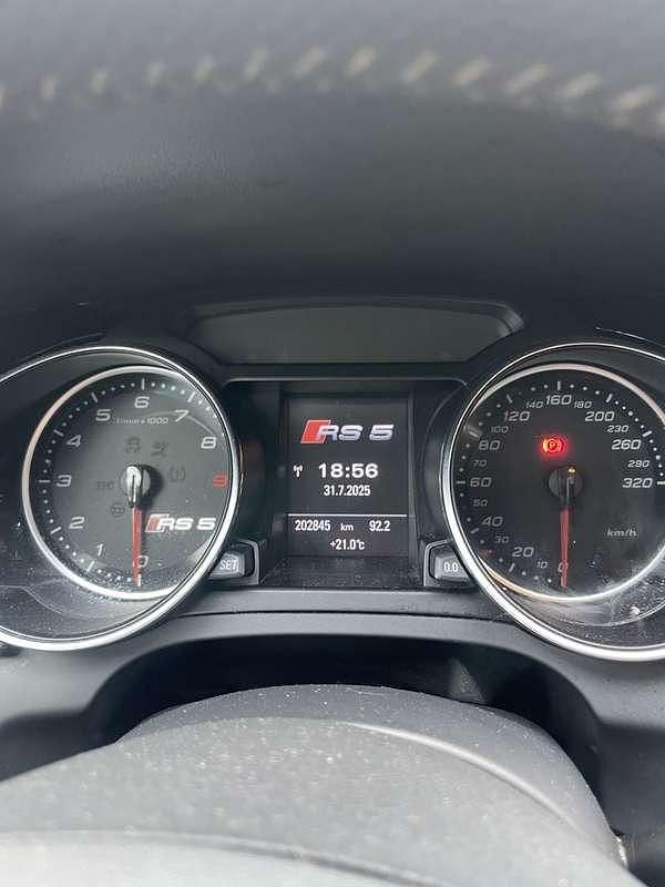 Zwart Gebruikt 2010 Audi RS5 Coupé | € 23.500 - Afbeelding 1/4