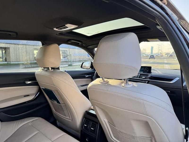 Occasion BMW 118 Executive 136 PK (100 kW) 2019 Zwart Hatchback