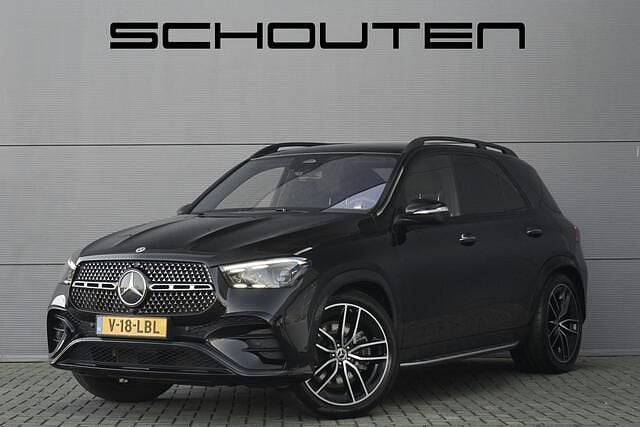 Zwart Gebruikt 2024 Mercedes GLE450 AMG AMG Van | € 109.900 - Afbeelding 1/3