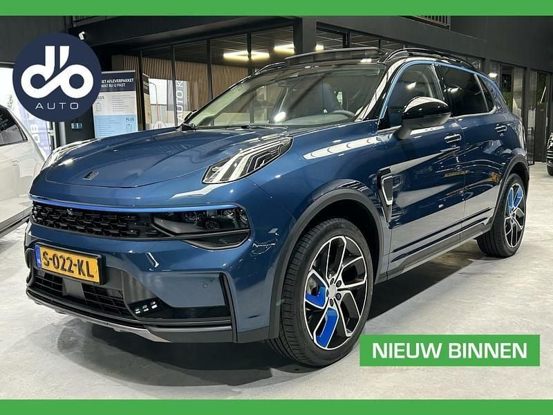Blauw Gebruikt 2023 Lynk & Co 01 SUV | € 25.934 (Goede deal) - Afbeelding 1/4