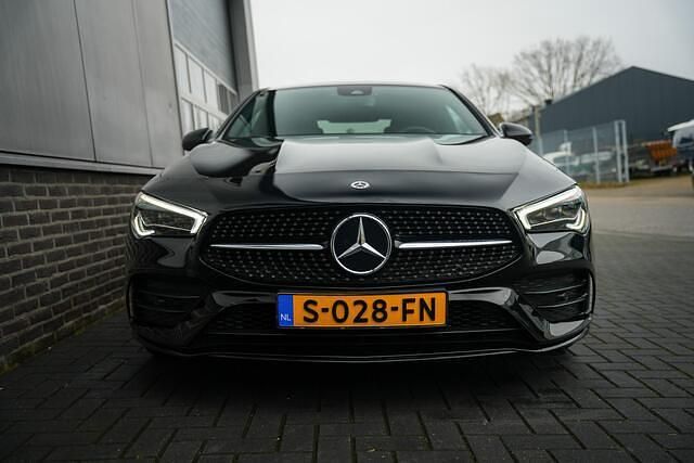 Occasion Mercedes CLA250 Premium Plus 225 PK (165 kW) 2020 Zwart Sedan