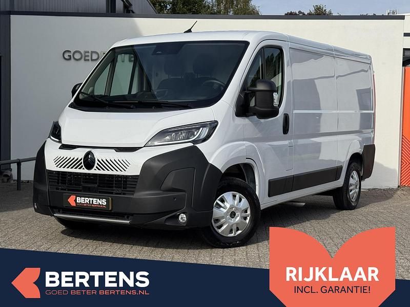 Wit Gebruikt 2024 Citroën Jumper MPV | € 23.895 (Eerlijke prijs) - Afbeelding 1/4