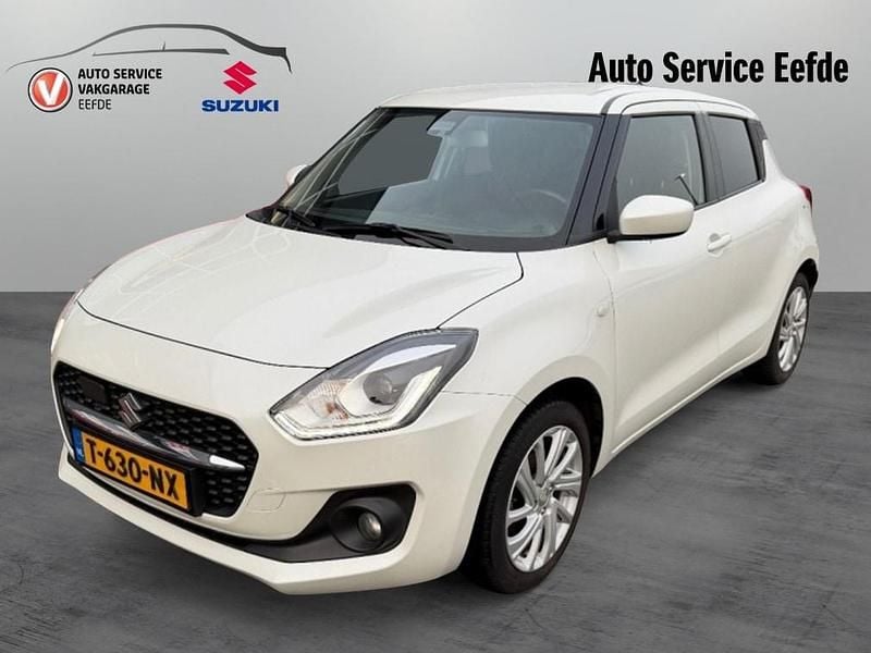 Wit Gebruikt 2021 Suzuki Swift Hatchback | € 13.899 (Goede deal) - Afbeelding 1/3