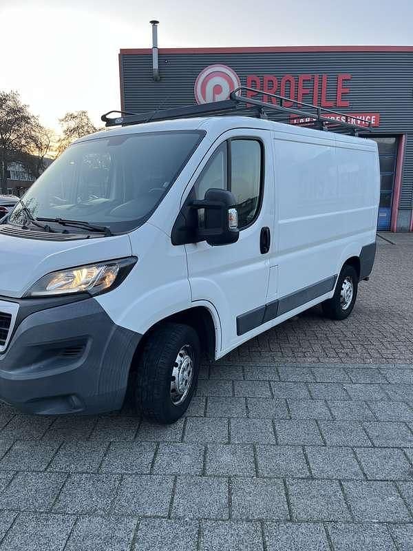 Wit Occasion 2016 Peugeot Boxer Van | € 7.500 (Eerlijke prijs) - Afbeelding 1/4
