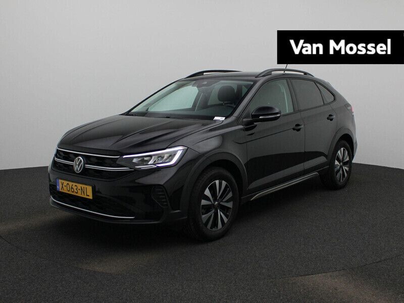 Zwart Gebruikt 2024 VW Taigo Business SUV | € 25.900 (Eerlijke prijs) - Afbeelding 1/4