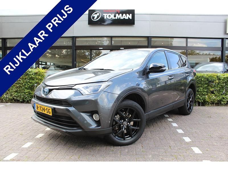 Grijs, metallic lak Gebruikt 2019 Toyota RAV4 Edition SUV | € 25.950 (Super prijs) - Afbeelding 1/4