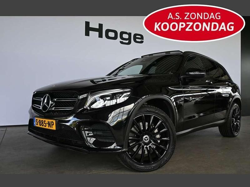 Zwart, metallic lak Gebruikt 2017 Mercedes GLC350 Premium Plus SUV | € 27.940 (Eerlijke prijs) - Afbeelding 1/4