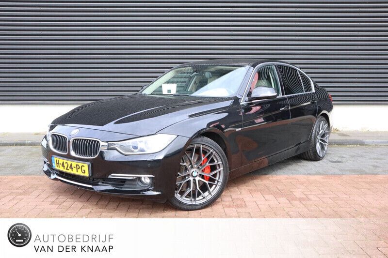 Zwart Gebruikt 2020 BMW 335 Executive Sedan | € 19.950 - Afbeelding 1/4