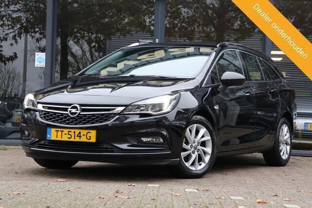 Zwart Gebruikt 2018 Opel Astra Executive Stationwagen | € 9.995 (Eerlijke prijs) - Afbeelding 1/4