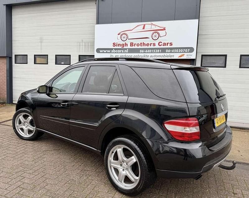 Occasion Mercedes ML350 272 PK (200 kW) 2006 Zwart SUV