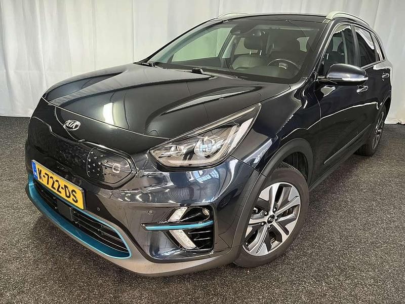 Blauw Occasion 2020 Kia e-Niro SUV | € 13.845 (Super prijs) - Afbeelding 1/4