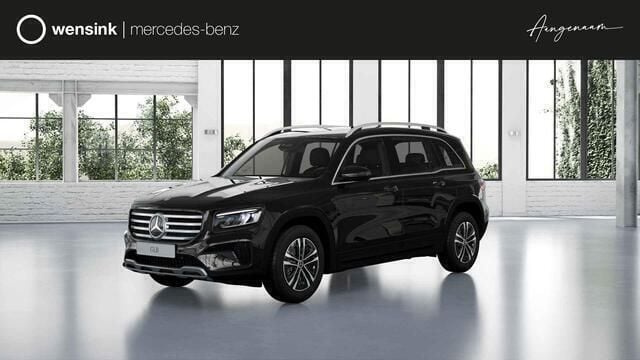Zwart Nieuw 2025 Mercedes GLB180 Edition SUV | € 53.844 (Super prijs) - Afbeelding 1/4