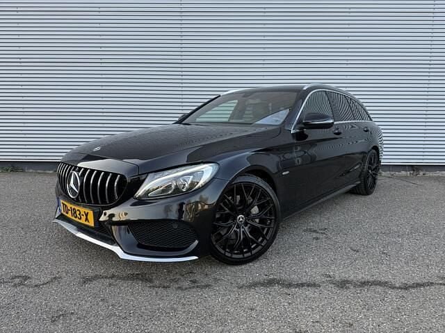 Occasion Mercedes C180 AMG 157 PK (115 kW) 2018 Zwart (metallic) Stationwagen