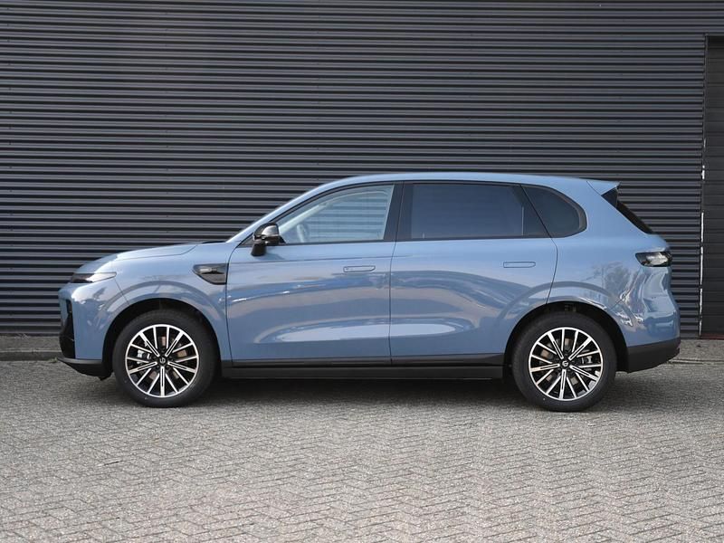 Nieuw Leapmotor B10 160 kW (218 PK) 2025 Blauw SUV