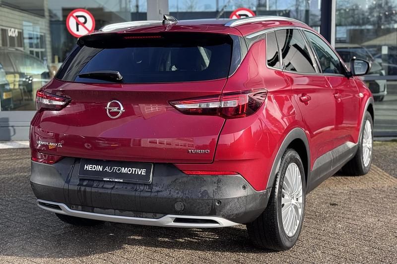 Occasion Opel Grandland X Innovation 131 PK (96 kW) 2019 Rood SUV