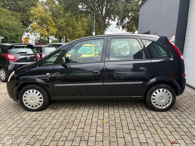 Zwart Gebruikt 2005 Opel Meriva Essentia MPV | € 1.450 (Eerlijke prijs) - Afbeelding 1/4