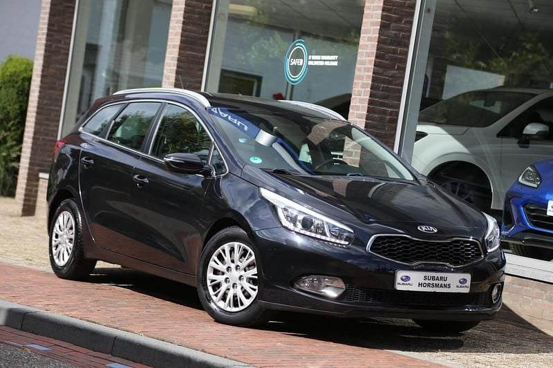 Zwart Gebruikt 2015 Kia Ceed Sportswagon Stationwagen | € 8.950 (Eerlijke prijs) - Afbeelding 1/4
