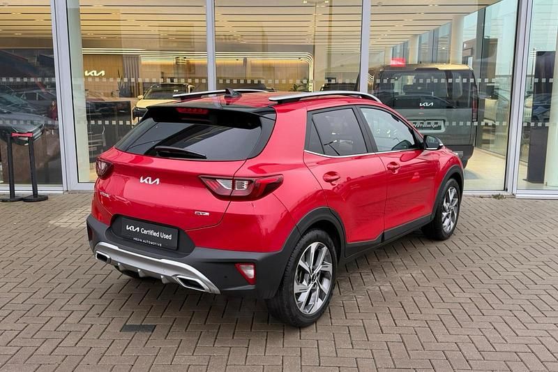 Occasion Kia Stonic GT-Line 101 PK (74 kW) 2025 Rood SUV