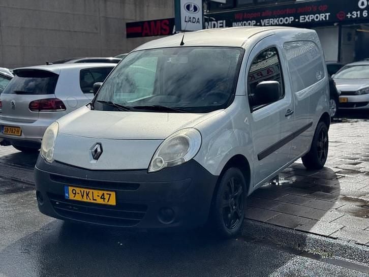 Gebruikt 2010 Renault Kangoo Komfort | € 2.350 (Eerlijke prijs) - Afbeelding 1/1