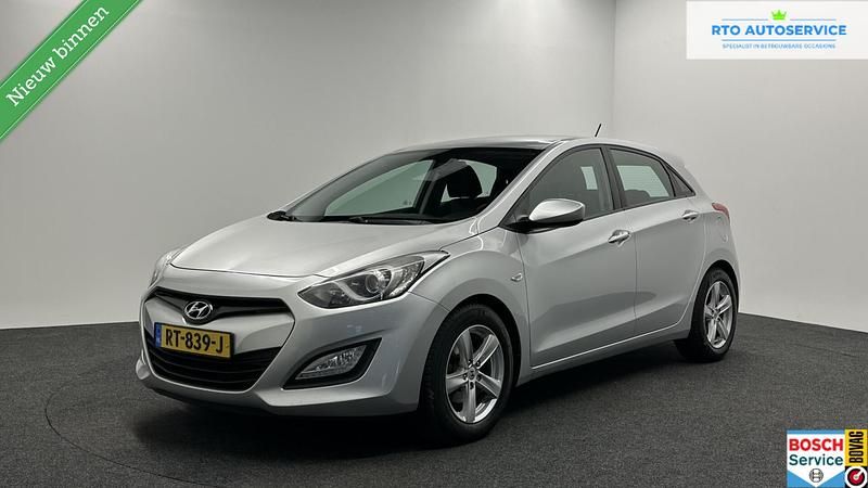 Grijs Gebruikt 2014 Hyundai i30 Hatchback | € 9.000 (Eerlijke prijs) - Afbeelding 1/4