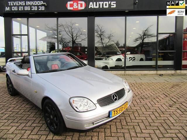 Grijs Occasion 1998 Mercedes SLK200 Cabriolet | € 1.998 (Eerlijke prijs) - Afbeelding 1/4