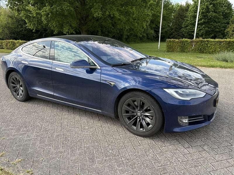 Blauw Gebruikt 2018 Tesla Model S Sedan | € 22.500 - Afbeelding 1/4