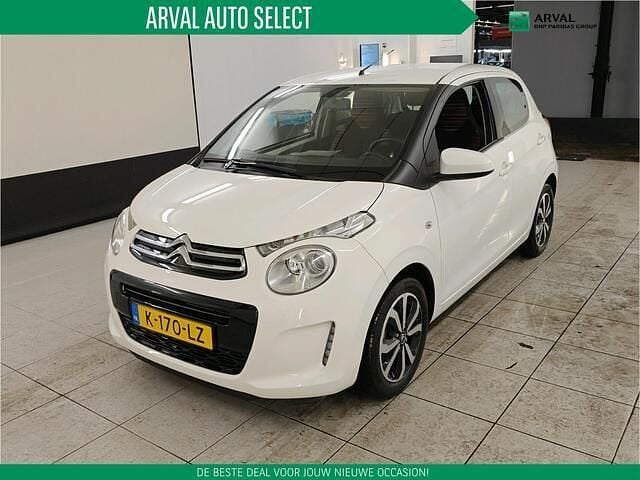 Wit Occasion 2021 Citroën C1 Shine Hatchback | € 10.450 (Eerlijke prijs) - Afbeelding 1/3