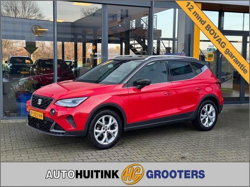Rood, metallic lak Gebruikt 2021 Seat Arona Business SUV | € 23.895 (Duur) - Afbeelding 1/2