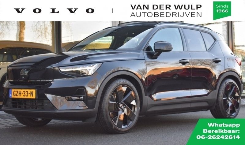 Zwart Gebruikt 2025 Volvo EX40 Ultra SUV | € 54.950 (Eerlijke prijs) - Afbeelding 1/4