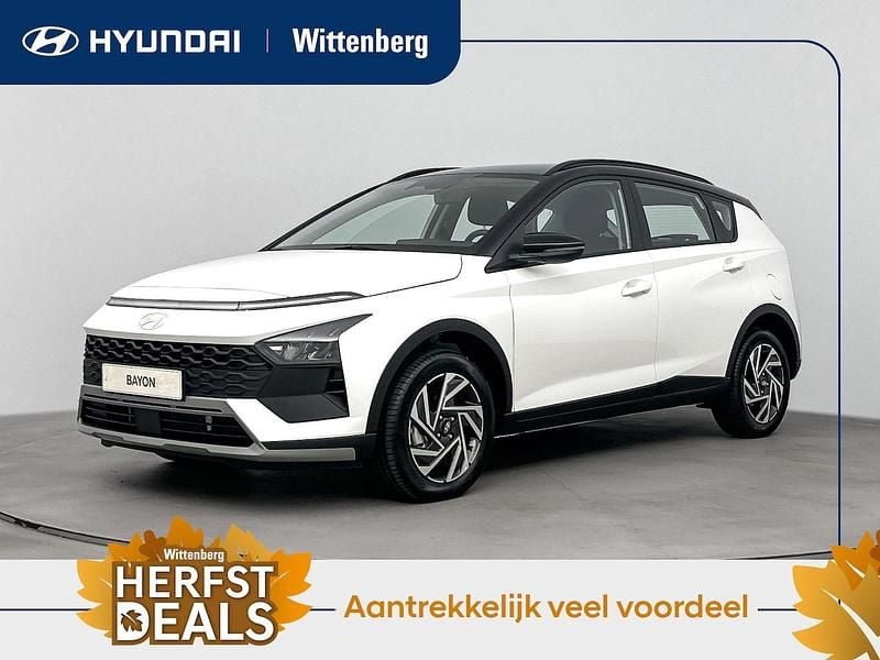 Wit Nieuw 2025 Hyundai Bayon Premium SUV | € 33.485 (Eerlijke prijs) - Afbeelding 1/3