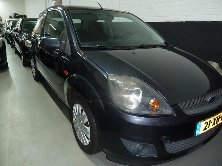 Occasion 2007 Ford Fiesta Futura | € 1.150 (Super prijs) - Afbeelding 1/4