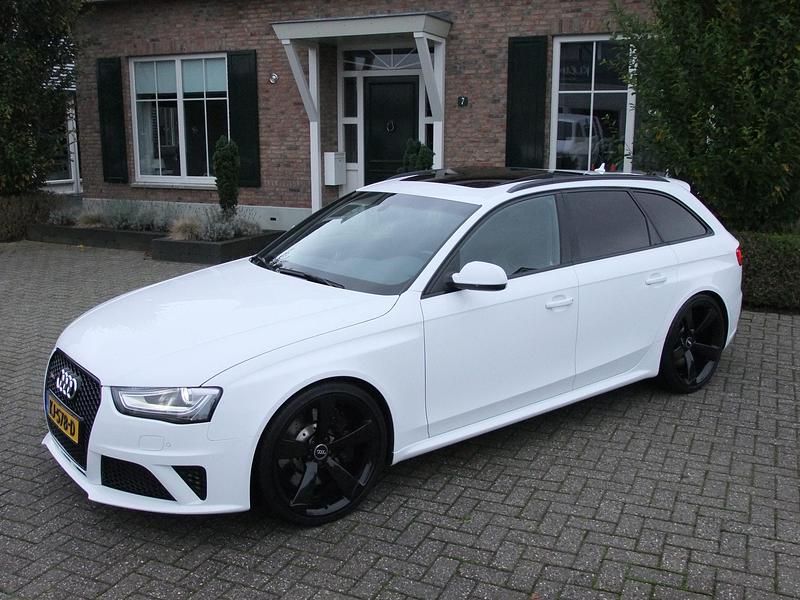 Wit Gebruikt 2013 Audi RS4 S-Line Stationwagen | € 41.990 - Afbeelding 1/4