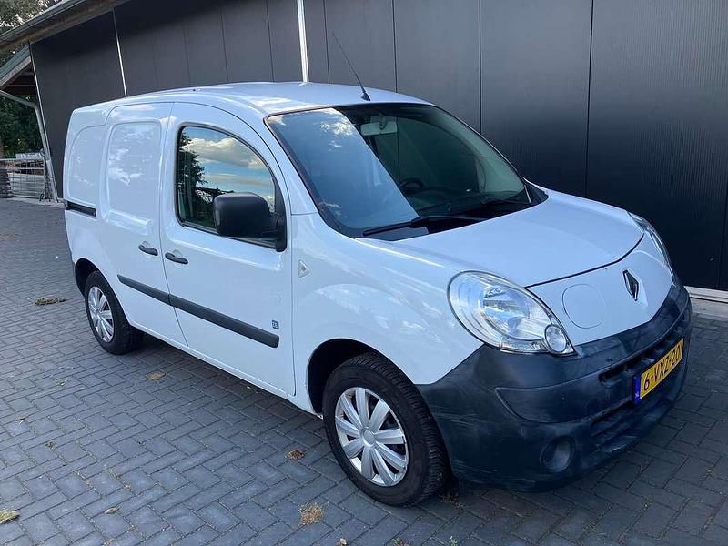 Wit Gebruikt 2012 Renault Kangoo MPV | € 2.650 (Eerlijke prijs) - Afbeelding 1/4
