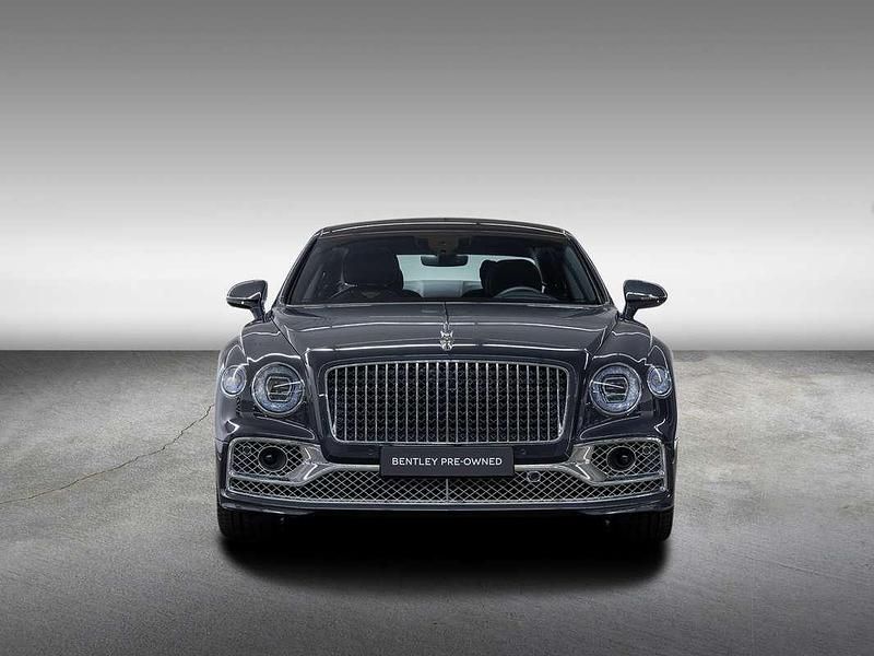 Occasion Bentley Flying Spur 636 PK (467 kW) 2023 Grijs Sedan
