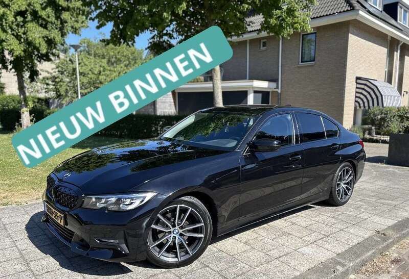 Zwart Gebruikt 2019 BMW 320 Executive Sedan | € 25.400 (Super prijs) - Afbeelding 1/4