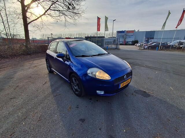 Occasion Fiat Grande Punto Dynamic 77 PK (56 kW) 2008 Blauw Hatchback