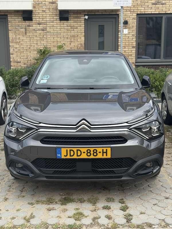 Occasion Citroën C4 Feel 131 PK (96 kW) 2022 Grijs Hatchback