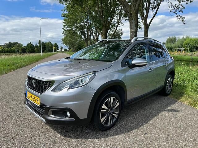 Grijs Gebruikt 2016 Peugeot 2008 Allure SUV | € 7.499 (Goede deal) - Afbeelding 1/4