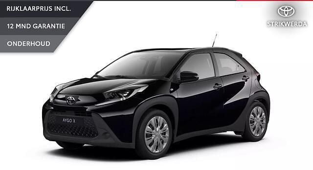 Zwart Nieuw 2025 Toyota Aygo Play Hatchback | € 21.345 (Eerlijke prijs) - Afbeelding 1/4