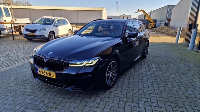 Occasion BMW 530 Executive 252 PK (185 kW) 2021 Zwart (metallic) Stationwagen